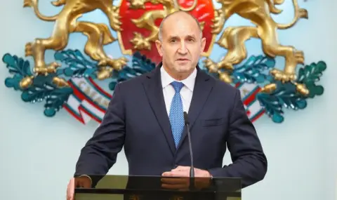 Радев е в Благоевград за тържественото отбелязване на 24 май и празника на града  - 1