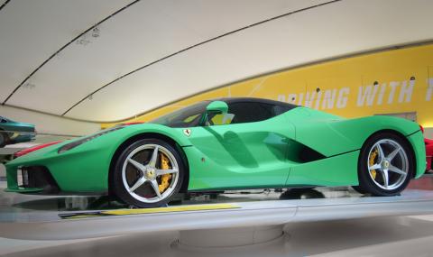 Цитиридис си пожела зелено Ferrari - 1
