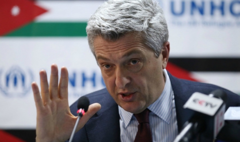 Върховен комисар на ООН иска масово разселване на сирийци - 1