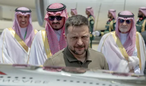 Володимир Зеленски е на посещение в Саудитска Арабия  - 1