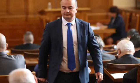 Абровски: За 2026 година все още няма сключен договор за защита от градушки - 1