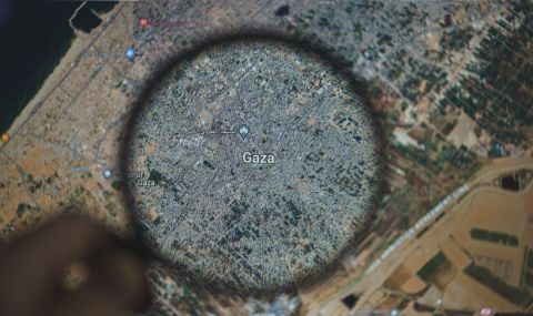 Израелската армия "бавно и внимателно" нанася удари по Ивицата Газа - 1