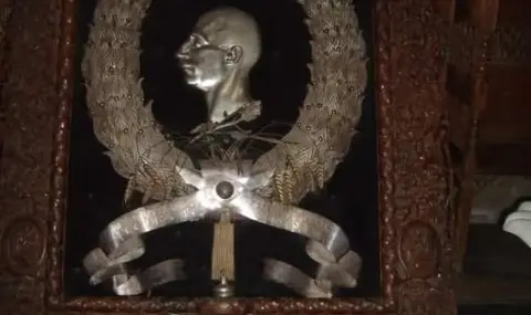 24 април 1946 г. Комунистите поругават гроба на цар Борис III в Рилския манастир - 1