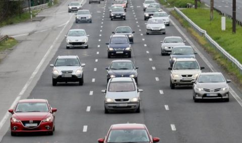 Четвърт милион столичани напускат града за празниците - 1