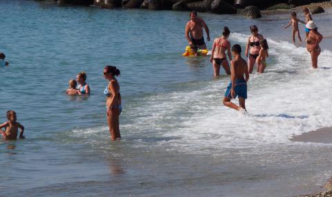 Между 70 и 90% е спадът на чуждестранни туристи по родното Черноморие - 1