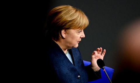 Меркел с призив към германците - 1