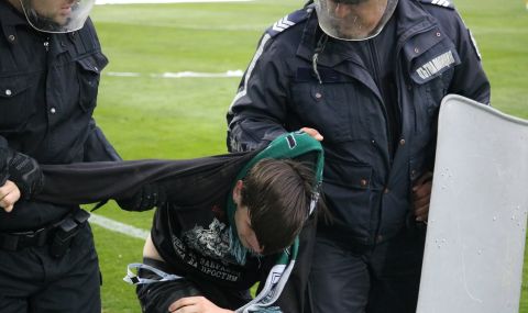 Полицията в Благоевград разясни за инцидента с украинеца на мача Пирин - Левски - 1