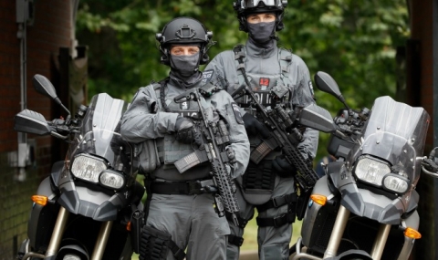Британските служби осуетили 13 терористични нападения - 1