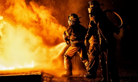 Пожар пламна в пожарната в Уисконсин - 1
