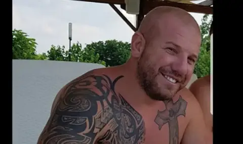 Традиция? Биха Динко Вълев в две заведения в центъра на Слънчев бряг - 1