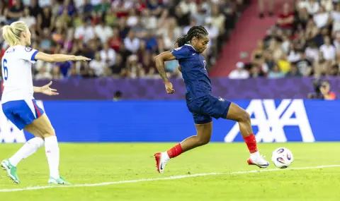 France started the Women's European Championship with a win, defeating England  - 1