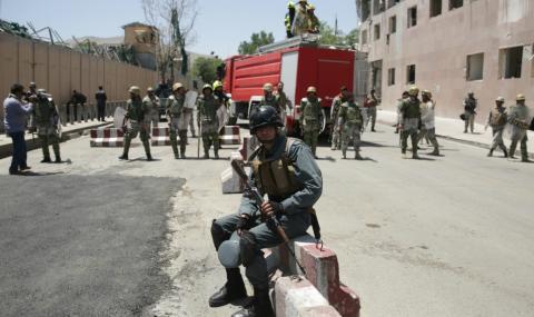 Експлозии разтърсиха Кабул - 1