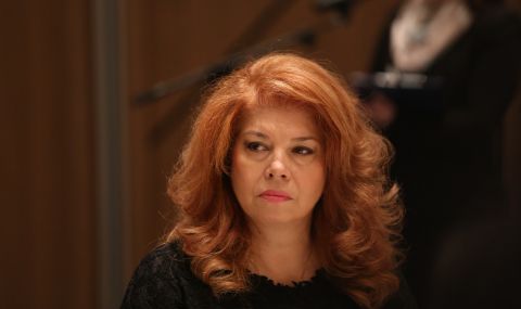 Илияна Йотова: Опасно е левите избиратели да бъдат разделяни между президента и БСП - 1