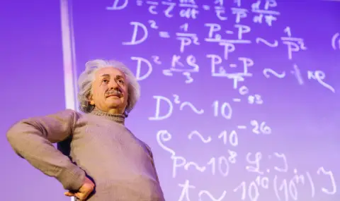 Първата цигулка на Алберт Айнщайн бе продадена за близо 1 млн. евро само за 10 минути - 1