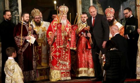 Патриарх Неофит отслужи тържествената литургия за Великден - 1