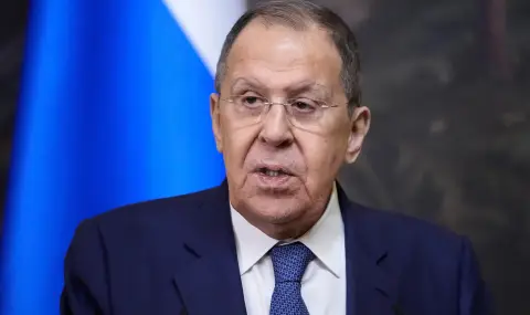 Lavrov and Indian Foreign Minister Discuss Tensions with Pakistan  - 1