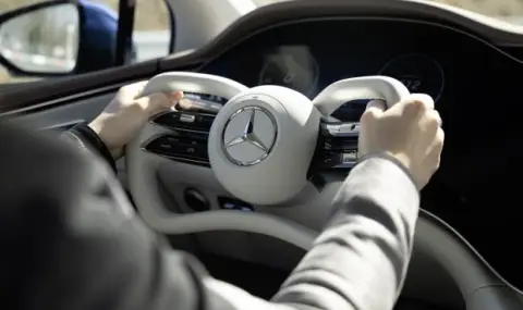 Революцията е в ход: Mercedes-Benz интегрира електронно кормилно управление в серийните си автомобили - 1