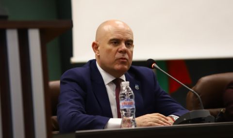 Главният прокурор чака отговори от Демерджиев, Зарков и ДАНС - 1