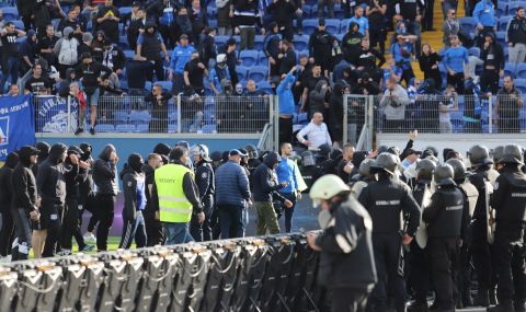 Левски и Ботев Пловдив може да останат без публика до края на сезона - 1