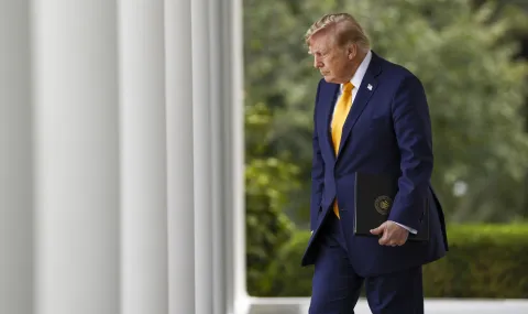 Republicans' dissatisfaction with Trump is growing - 1