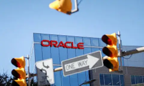  Дубай отрече за атака по центъра за данни на американската компания Oracle