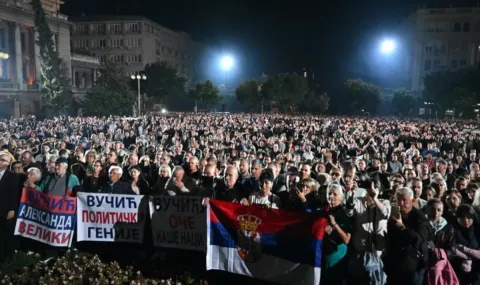 В Сърбия: Студентското движение заяви, че е против нападенията над медии  - 1