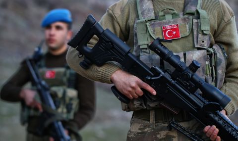 Русия: Никакви турски миротворци няма да бъдат пращани в Нагорни Карабах - 1
