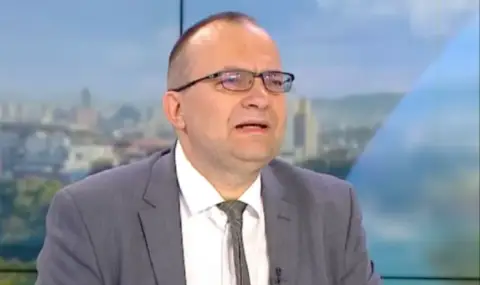 Мартин Димитров: България вече не се намира в сложна бюджетна ситуация, а в бюджетна криза - 1