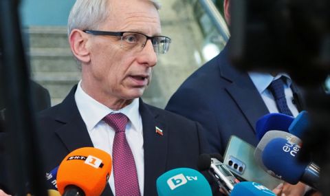 Премиерът Денков отново ще отговаря на живо във Фейсбук - 1