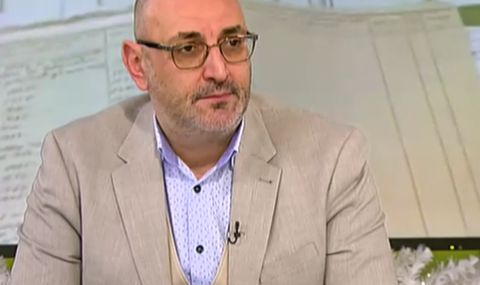 Керемедчиев: Руската икономика влиза все повече в сивия сектор. Контрабанда вдига цените  - 1