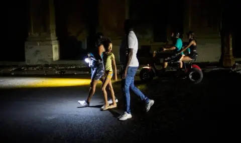 Cuba's power outage: National grid crashes for third time in six months  - 1