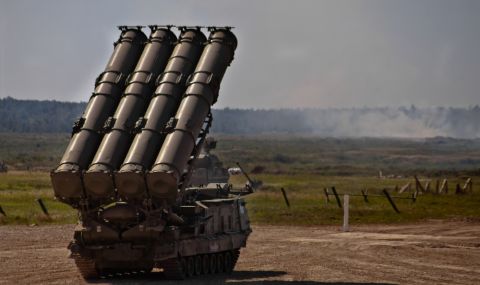 Русия увеличи военните си сили в северозападните райони - 1