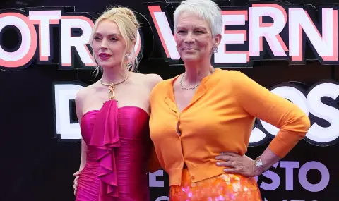 Пищният бюст на Джейми Лий Къртис предизвика фурор в мрежата (ВИДЕО) - 1