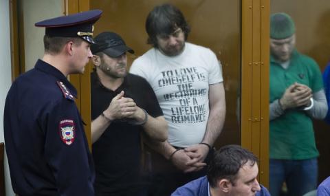 Семейството на Немцов обжалва присъдата на убийците му - 1