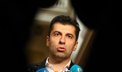 Дори и в чужбина Иван Гешев посегна на имунитета на Кирил Петков - 1