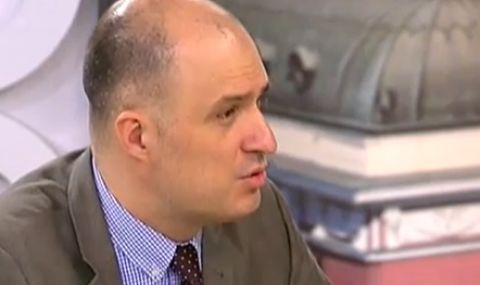 Гамизов: Речта на Путин на парада е заплаха за всички - 1