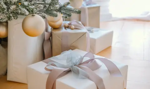 Gift giving is stress, not pleasure  - 1