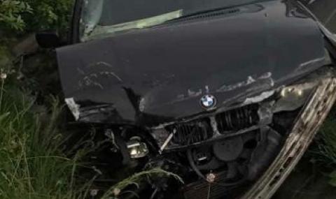 BMW се разби между Мездра и Враца след аквапланинг - 1