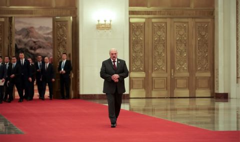 Лукашенко: Беларусите подкрепят руските си братя, но не забравят и украинците - 1