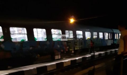 Блокирани спирачки подпалиха първия вагон на влака София-Бургас в Айтос - 1