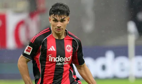 Новата перла на Айнтрахт Франкфурт ще води атаката на Турция срещу България - 1