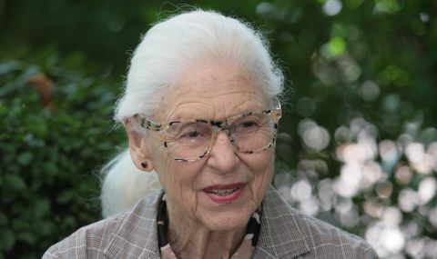 На 90 години почина актрисата Емилия Радева - 1