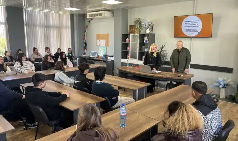 Съдебните изпълнители отново са в училищата - 1