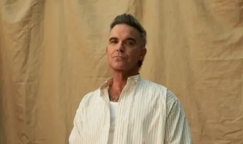 Роби Уилямс пусна ново парче след концерта в София (ВИДЕО) - 1