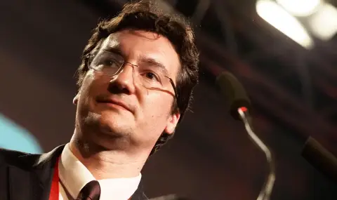 Крум Зарков: Не съм човек нито на Румен Радев, нито на Кирил Добрев - 1