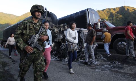 Броят на жертвите от свлачище в Колумбия, достигна 34 души  - 1