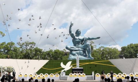 Тъжна годишнина! Япония почете паметта на жертвите на атомната бомбардировка над Нагасаки - 1