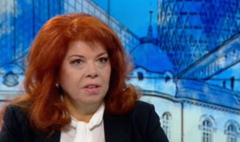 Йотова: Недоумявам защо научаваме такива важни новини от чужди посолства - 1