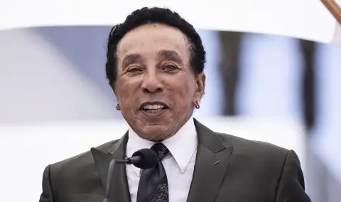 Смоуки Робинсън заведе насрещен иск за 500 млн. долара срещу обвинителките си в сексуално насилие - 1