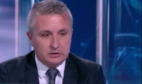 Николов: Ако кризата с доставките на петрол продължи, горивата у нас може да стигнат 2 евро за литър